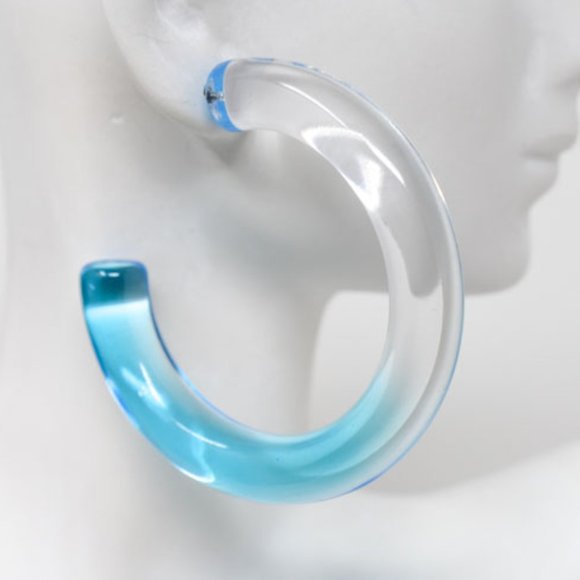 2.25" CLEAR/BLUE OMBRE TRANSLUCENT CHUNKY EARRINGS - Picture 6 of 12